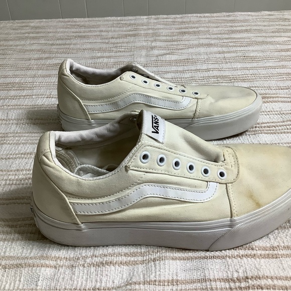 Vans Off-White Canvas Slip-On Shoes size 10. - Picture 1 of 7
